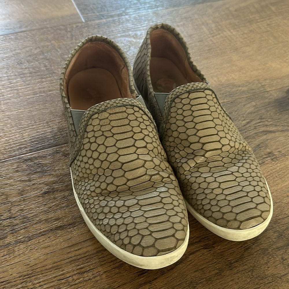 Joie slide loafers Women’s size 39